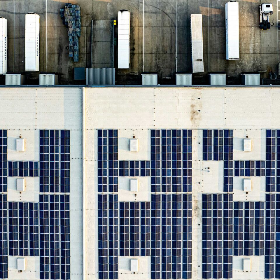 Commercial Solar for Manufacturing & Industrial Facilities