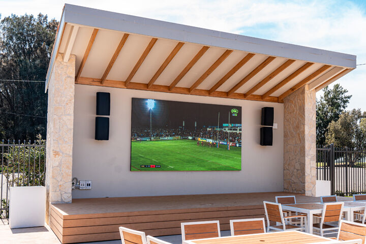 Outdoor Video Walls